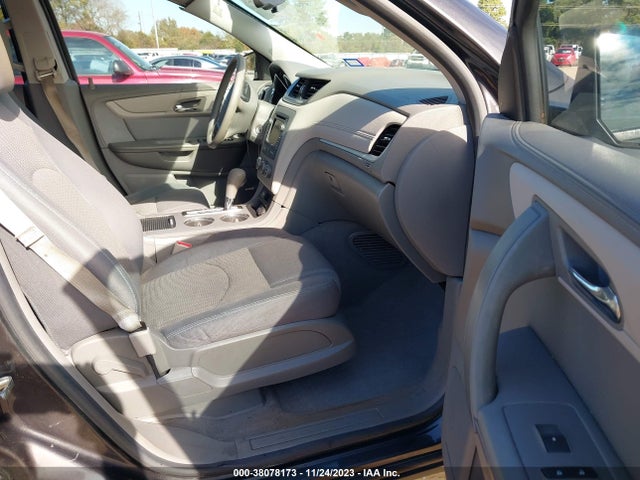 Chevrolet Traverse Ls 2015 1GNKRFKD9FJ219129 Image 5