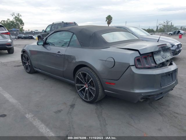 1ZVBP8EM2E5213098 Ford Mustang V6