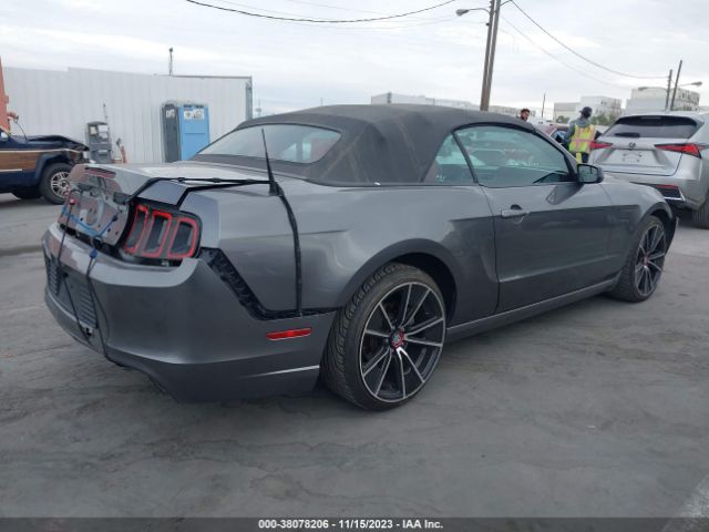 1ZVBP8EM2E5213098 Ford Mustang V6