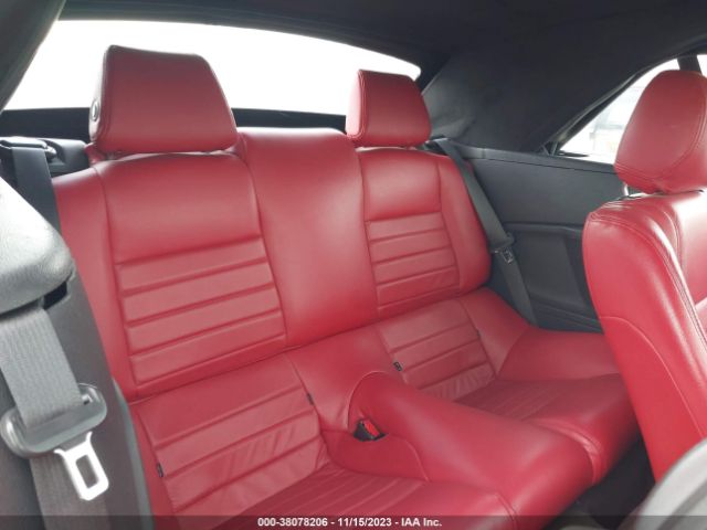 1ZVBP8EM2E5213098 Ford Mustang V6