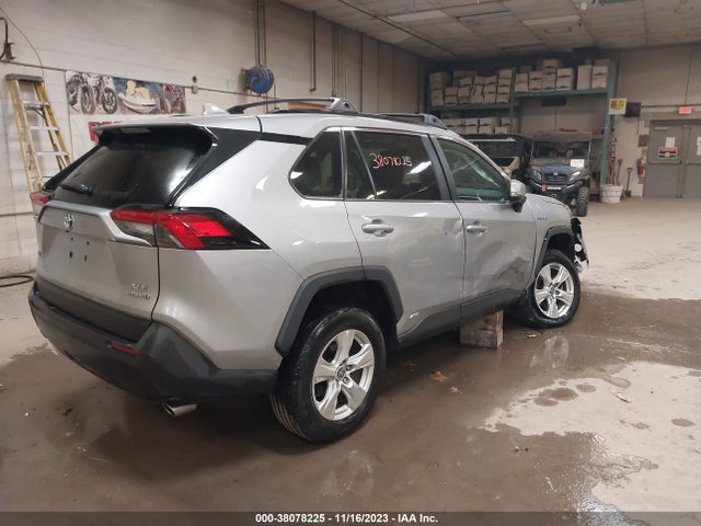 2021 TOYOTA RAV4 XLE HYBRID VIN: 2T3R6RFV7MW010474