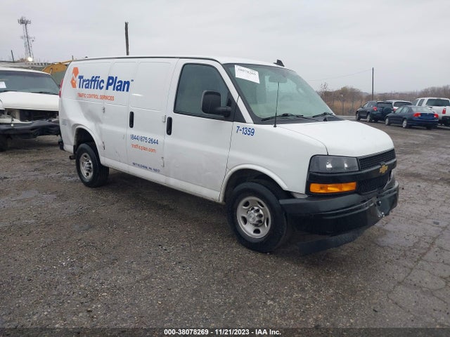 2019 1GCWGAFP5K1273223 main image