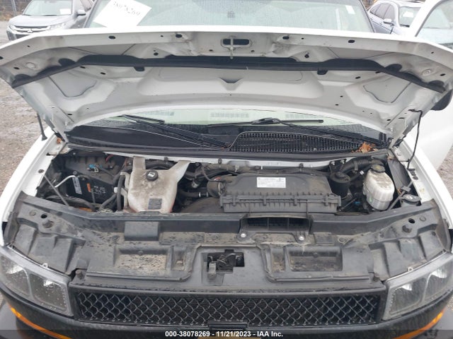 Chevrolet Express 2500 Work Van 2019 1GCWGAFP5K1273223 Image 10