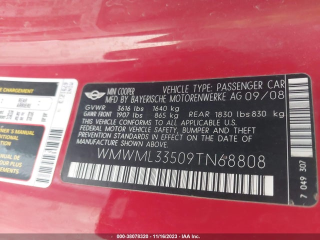 2009 MINI COOPER CLUBMAN WMWML33509TN68808 Photo 8