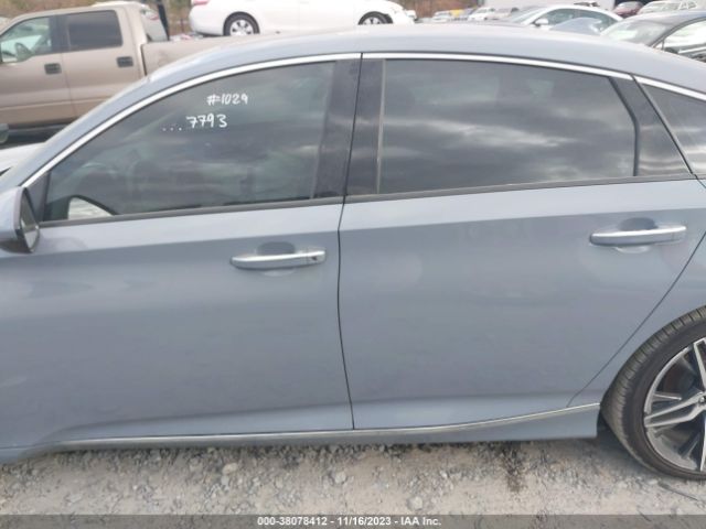 1HGCV3F95NA007793 Honda Accord Hybrid Touring