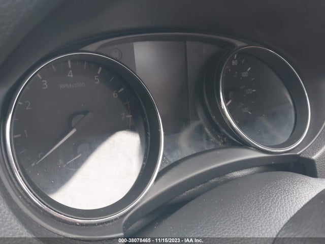 2019 NISSAN ROGUE SL VIN: 5N1AT2MT8KC716833