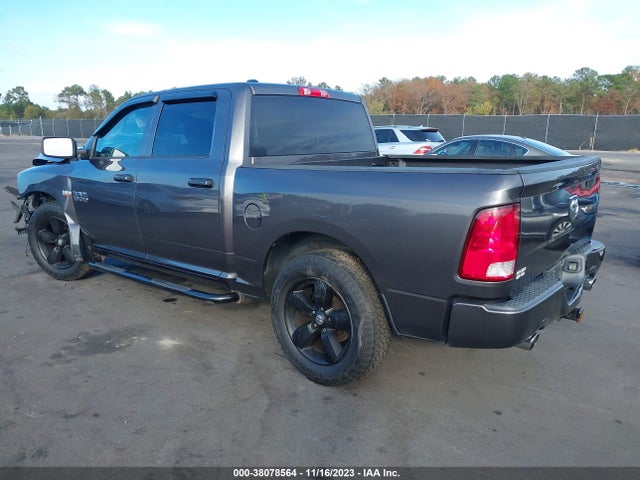 2015 RAM 1500 EXPRESS VIN: 1C6RR6KT5FS762574