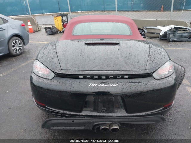Porsche 718 Boxster T 2022 WP0CA2A84NS205634 Image 16