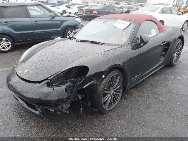 Porsche 718 Boxster T 2022 WP0CA2A84NS205634 Image 2