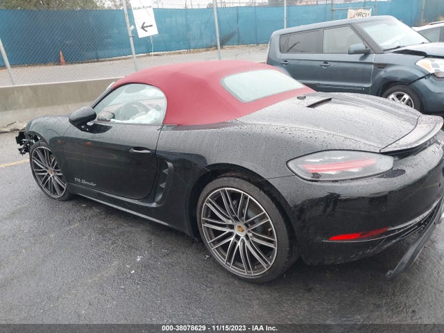 Porsche 718 Boxster T 2022 WP0CA2A84NS205634 Image 3