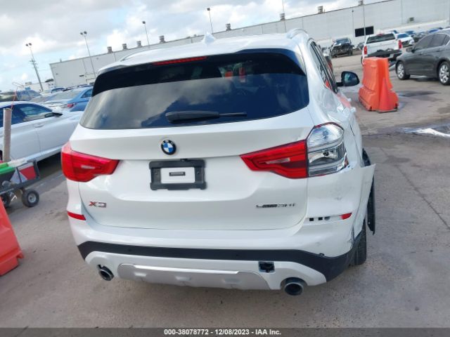 5UXTR7C57KLR51556 BMW X3 Sdrive30i