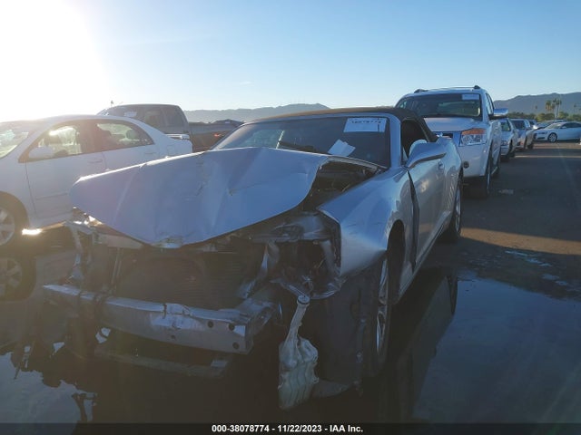 Chevrolet Camaro 1lt 2014 2G1FB3D30E9143692 Image 2