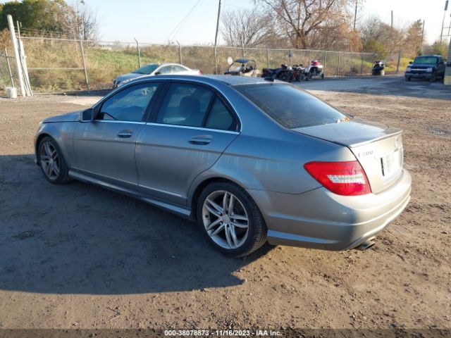 WDDGF8ABXER319507 Mercedes-Benz C 300
