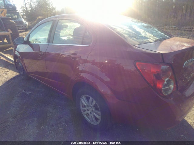 Chevrolet SONIC LT 2014 1G1JC5SH9E4228230 Image 3