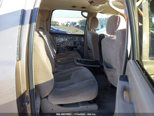 2004 GMC YUKON XL 1500 SLE VIN: 1GKEC16Z24J165268