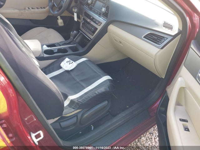 2015 HYUNDAI SONATA SE VIN: 5NPE24AF8FH199448
