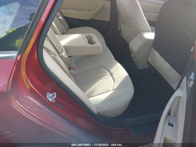 2015 HYUNDAI SONATA SE VIN: 5NPE24AF8FH199448