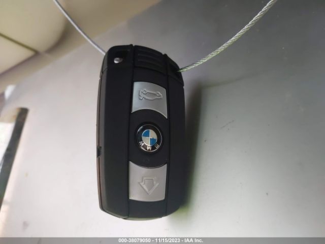 WBA8B9G3XHNU55404 BMW 330I