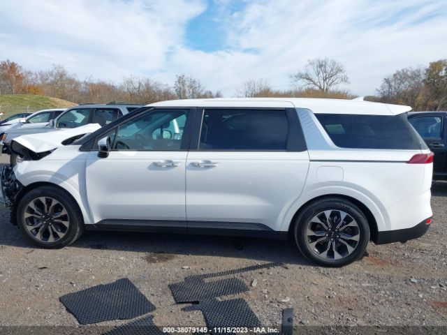 KNDNC5H35P6203577 KIA Carnival Mpv Ex