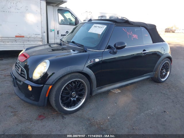 2005 MINI COOPER S WMWRH33525TF85680 Photo 1
