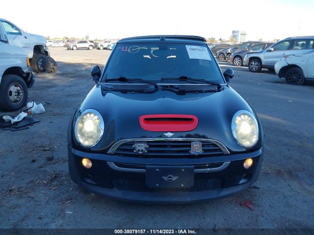 2005 MINI COOPER S WMWRH33525TF85680 Photo 5