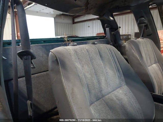2000 TOYOTA TACOMA BASE V6 VIN: 4TAWN72NXYZ604770