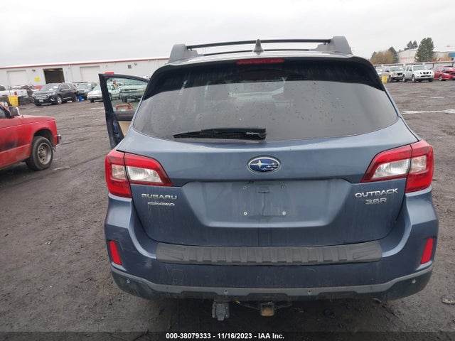 2017 SUBARU OUTBACK 3.6R LIMITED VIN: 4S4BSENC8H3328887