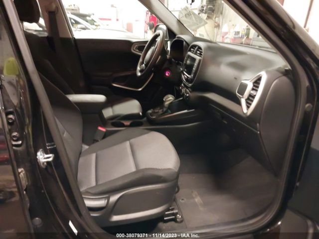KNDJ23AU0P7873623 KIA SOUL LX