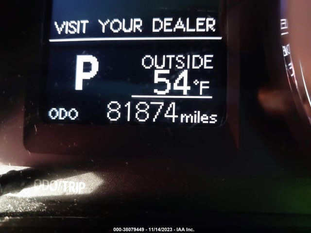 2018 TOYOTA COROLLA LE VIN: 2T1BURHE4JC114527