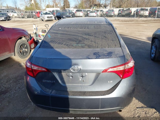 2018 TOYOTA COROLLA LE VIN: 2T1BURHE4JC114527