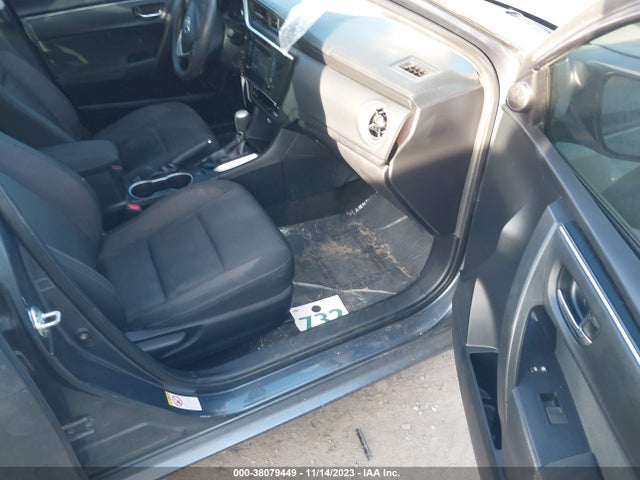 2018 TOYOTA COROLLA LE VIN: 2T1BURHE4JC114527
