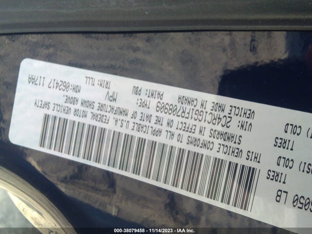 2C4RC1GG1FR708909 Chrysler Town & Country Limited Platinum