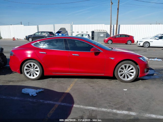 Tesla Model S 60/70/75/85 2016 5YJSA1E15GF148573 Image 13