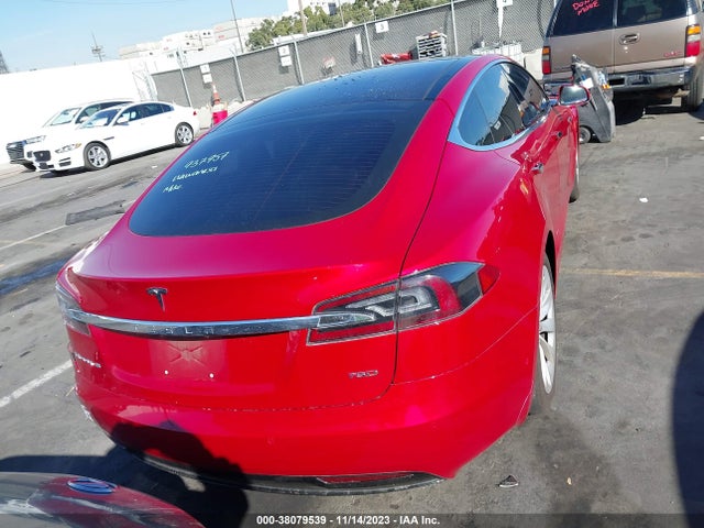 Tesla Model S 60/70/75/85 2016 5YJSA1E15GF148573 Image 16