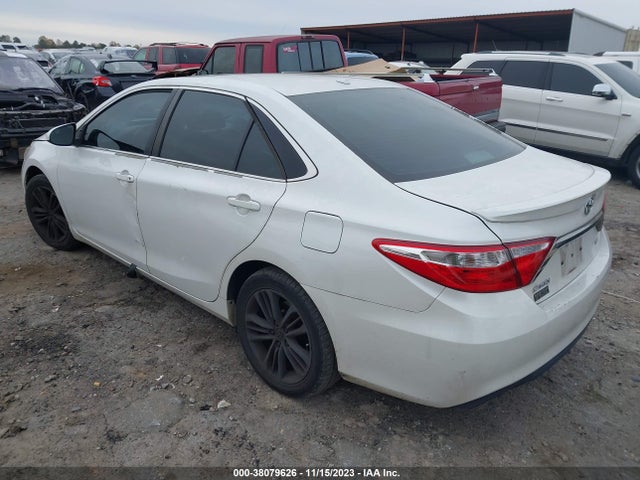 Toyota CAMRY SE 2015 4T1BF1FK9FU046655 Image 3
