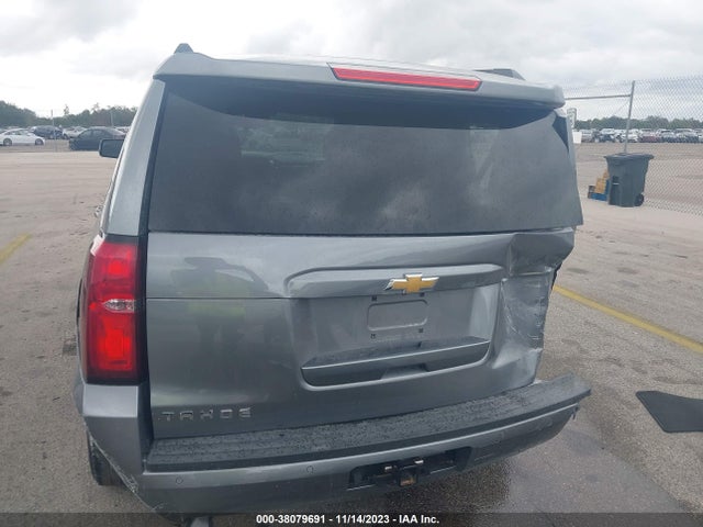 Chevrolet Tahoe Lt 2018 1GNSCBKC6JR257140 Image 16