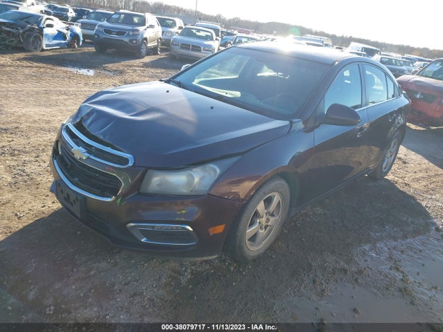 Chevrolet Cruze 1lt Auto 2015 1G1PC5SB2F7199384 Image 2