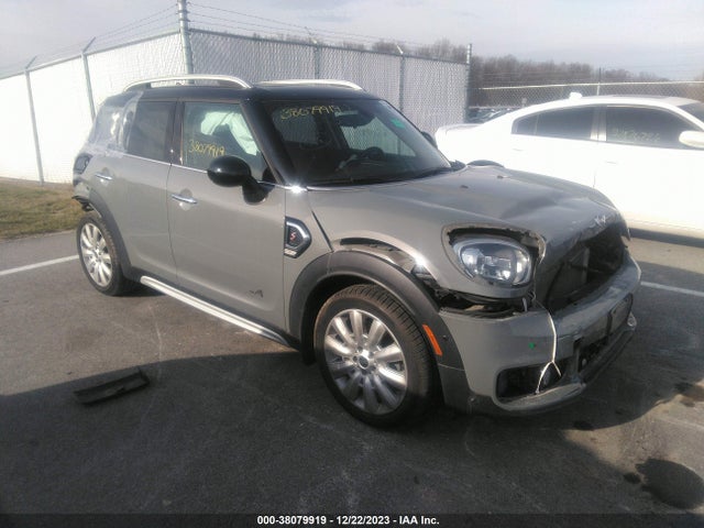 2018 MINI COUNTRYMAN WMZYT5C32J3E61376 Photo 0