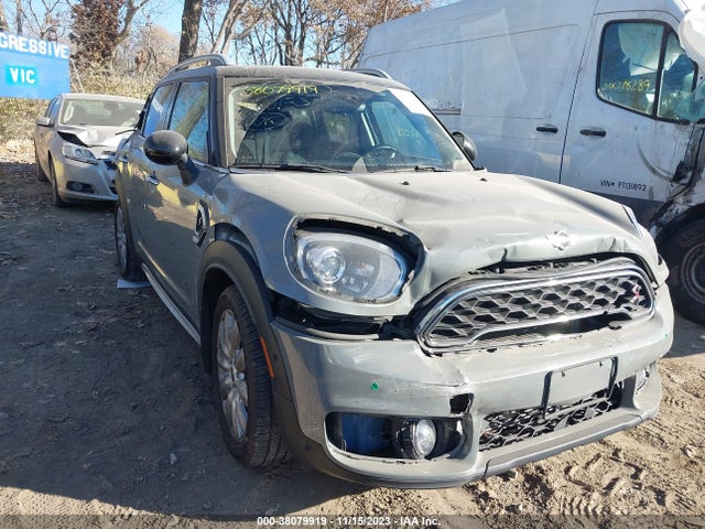 2018 MINI COUNTRYMAN COOPER S VIN: WMZYT5C32J3E61376