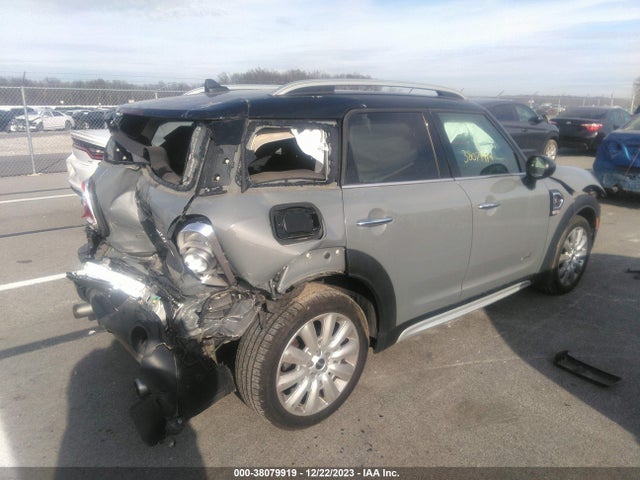 2018 MINI COUNTRYMAN WMZYT5C32J3E61376 Photo 3