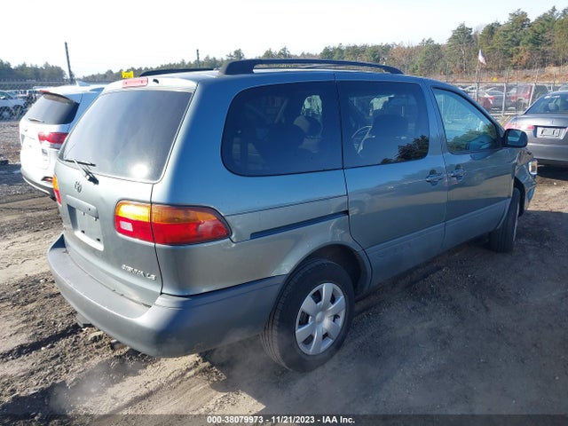 1998 TOYOTA SIENNA LE VIN: 4T3ZF13C7WU040744