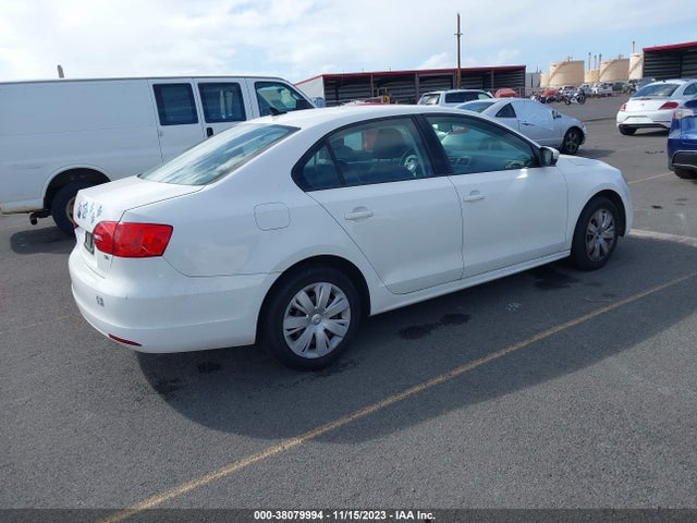 3VWD17AJ4EM374997 Volkswagen Jetta 1.8t Se