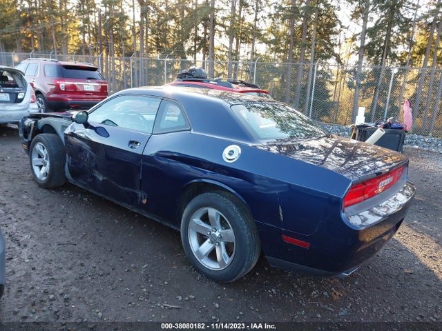 2013 Dodge Challenger Sxt მანქანა იყიდება აუქციონზე, vin: 2C3CDYAG1DH692190, აუქციონის ნომერი: 38080182