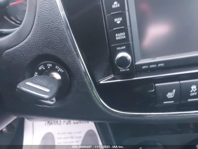 2013 CHRYSLER 200 S VIN: 1C3BCBGGXDN723530