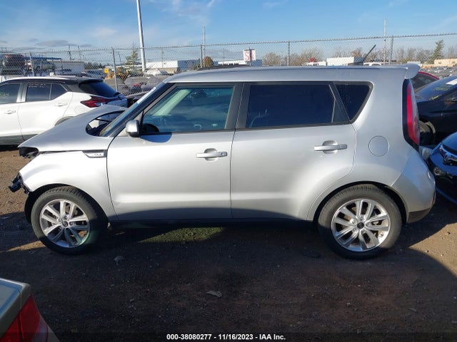 KIA SOUL + 2017 KNDJP3A56H7477093 Image 15