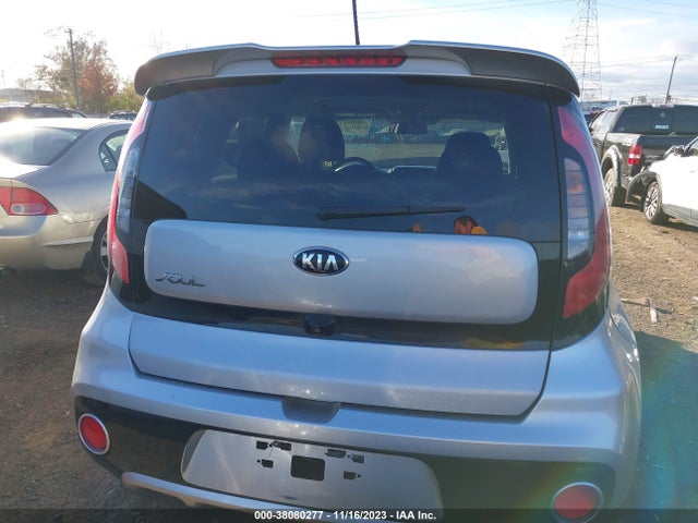 KIA SOUL + 2017 KNDJP3A56H7477093 Image 17