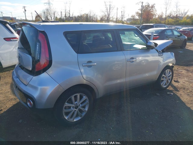 KIA SOUL + 2017 KNDJP3A56H7477093 Image 4