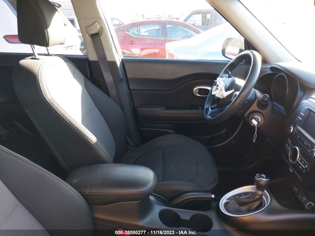 KIA SOUL + 2017 KNDJP3A56H7477093 Image 5