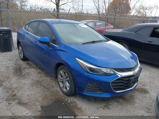 Chevrolet CRUZE LT 2019 1G1BE5SM2K7123633 Image 1