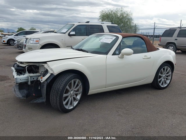 2008 MAZDA MX-5 GRAND TOURING VIN: JM1NC25FX80151526